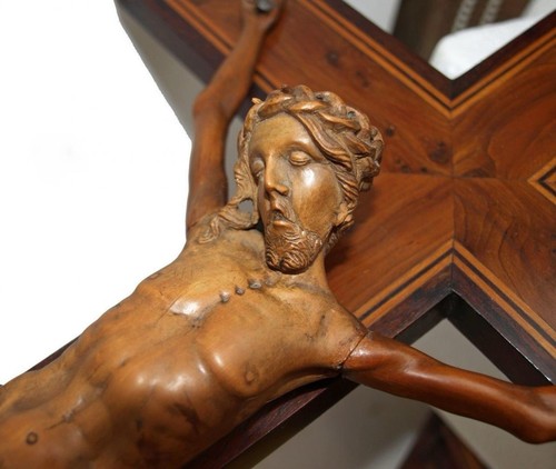 Grand christ buis - buis, sculptÉ