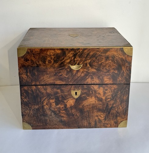 Ancien grand coffre marine - grand,