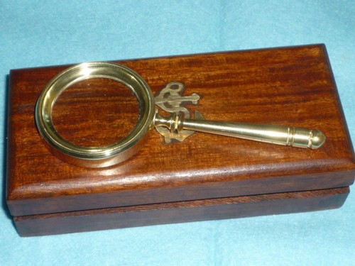 Superbe loupe laiton - superbe,